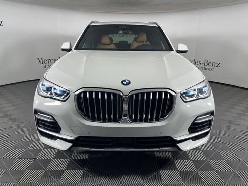 Used 2021 BMW X5 xDrive40i w/ Executive Package AWD/4WD image 2