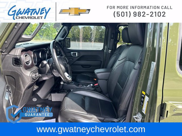 Used 2021 Jeep Wrangler Unlimited Sahara AWD/4WD image 21