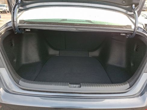 Certified 2023 Honda Accord EX image 28