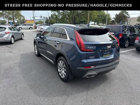 Used 2019 Cadillac XT4 Premium Luxury image 5