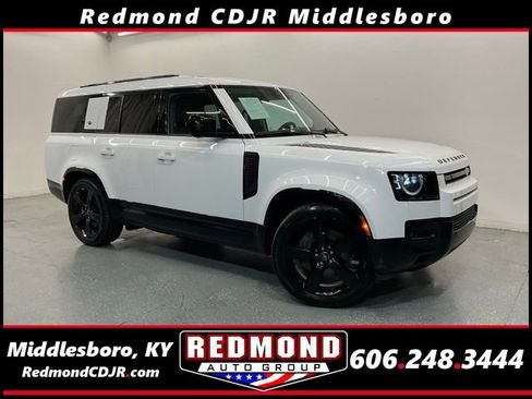 Used 2024 Land Rover Defender 130 X-Dynamic SE AWD/4WD image 1