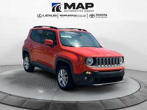 Used 2015 Jeep Renegade Latitude w/ Popular Equipment Group AWD/4WD image 7