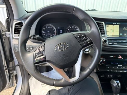 Used 2017 Hyundai Tucson Limited AWD/4WD image 13