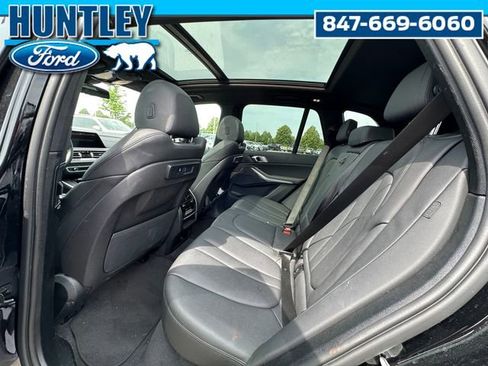 Used 2022 BMW X5 xDrive40i w/ Premium Package image 15