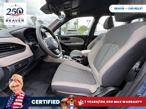 Used 2025 Subaru Forester AWD/4WD image 13