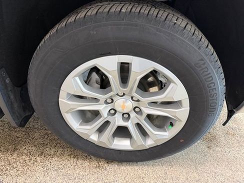 Used 2024 Chevrolet Silverado 1500 LTZ w/ LTZ Premium Package image 11