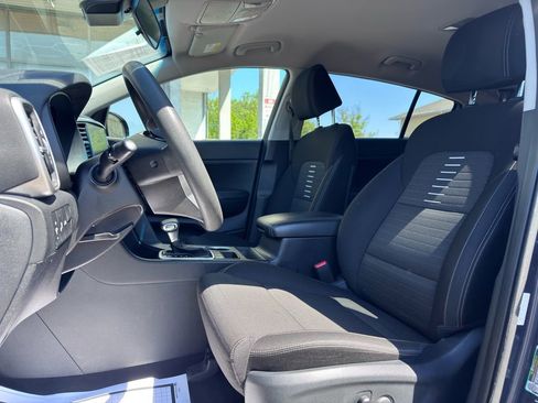 Used 2022 Kia Sportage LX w/ LX AWD Value Edition Package image 16