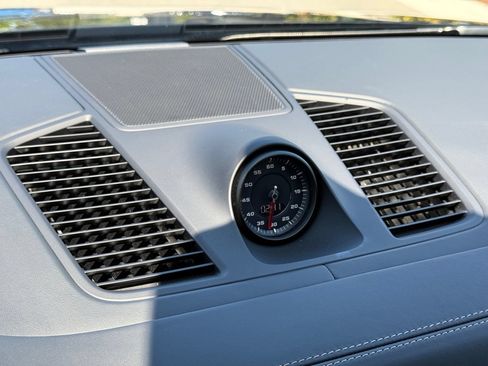 Certified 2023 Porsche Cayenne S AWD/4WD image 18