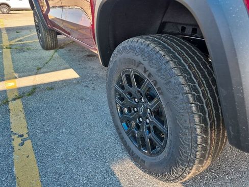 New 2026 Chevrolet Colorado Trail Boss AWD/4WD image 10