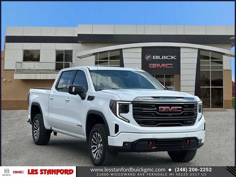 Certified 2023 GMC Sierra 1500 AT4 w/ AT4 Preferred Package AWD/4WD image 8