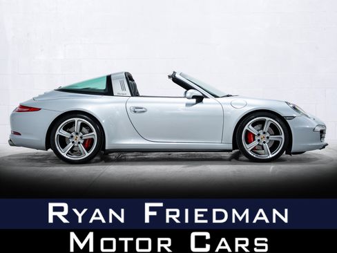 Used 2014 Porsche 911 Targa 4S AWD/4WD image 1