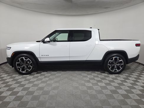 Used 2024 Rivian R1T Adventure AWD/4WD image 2