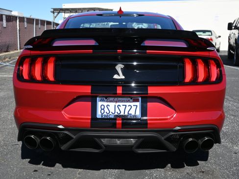 Used 2020 Ford Mustang Shelby GT500 w/ Technology Package RWD image 38