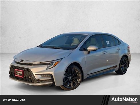 Used 2026 Toyota Corolla SE image 1