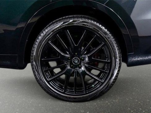 Used 2024 Maserati Levante Modena Ultima AWD/4WD image 19