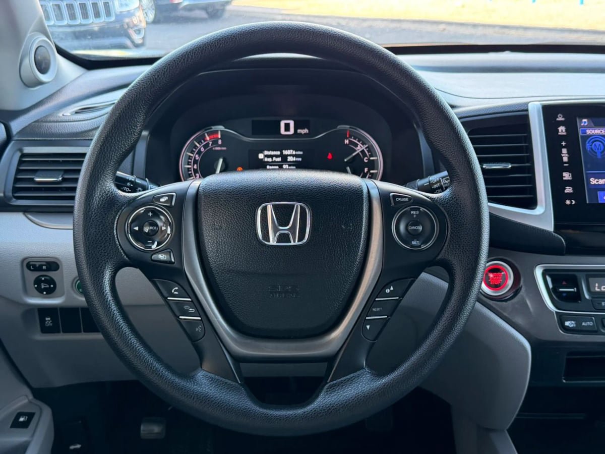 Used 2017 Honda Pilot EX image 61