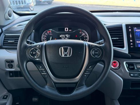 Used 2017 Honda Pilot EX image 61