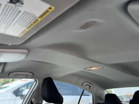 Used 2025 Toyota Camry LE FWD image 17