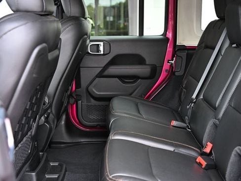 Used 2022 Jeep Wrangler Unlimited Rubicon w/ Xtreme Recon 35" Tire Package image 22