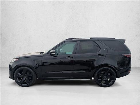 New 2026 Land Rover Discovery Limited Edition image 5