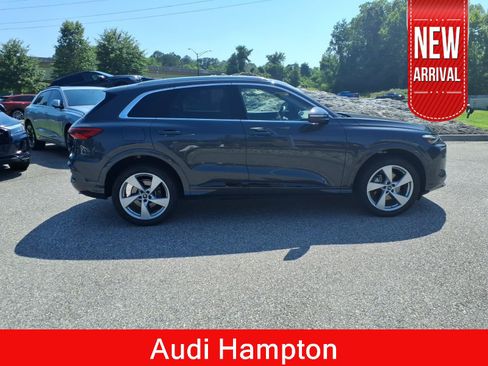 Used 2025 Audi Q5 Premium w/ Premium Plus AWD/4WD image 5