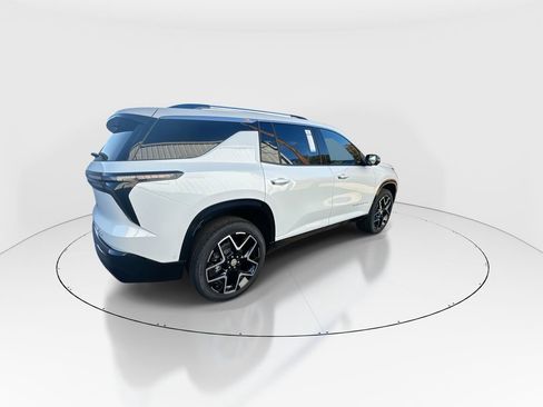 New 2026 Chevrolet Traverse High Country image 8