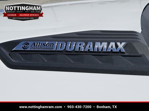 Used 2024 Chevrolet Silverado 3500 LT w/ Convenience Package AWD/4WD image 8