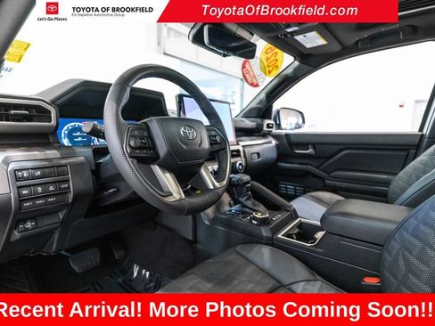 Certified 2026 Toyota Tacoma TRD Off-Road w/ TRD Off Road Premium Package AWD/4WD image 4
