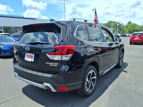 Certified 2023 Subaru Forester Touring w/ Popular Package #2 AWD/4WD image 2