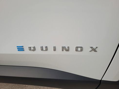 New 2026 Chevrolet Equinox EV LT FWD image 10