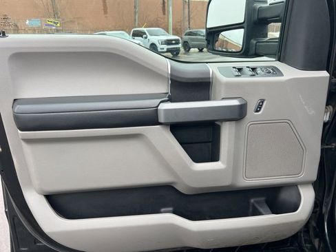 Used 2016 Ford F150 XLT w/ Equipment Group 301A Mid image 17