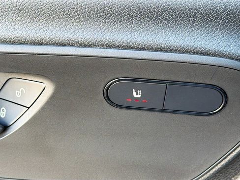 Used 2024 Mercedes-Benz Sprinter 2500 image 25