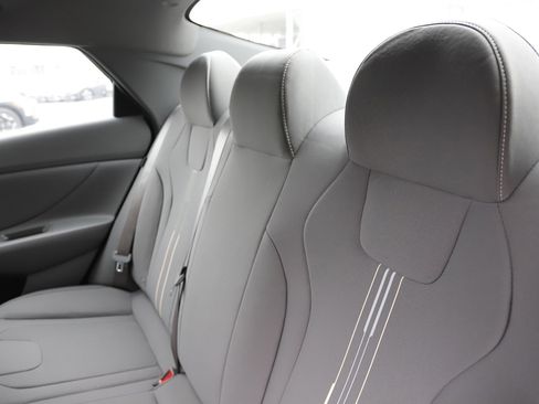 New 2026 Hyundai Elantra Sport image 14