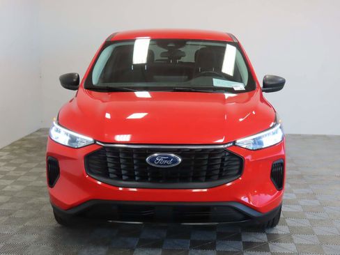 Used 2024 Ford Escape Active w/ Tech Pack #1 AWD/4WD image 2