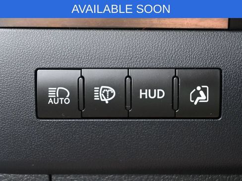 Used 2016 Lexus LX 570 4WD w/ Luxury Package image 16
