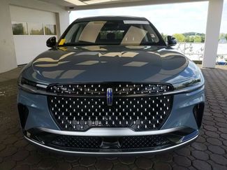 Certified 2025 Lincoln Nautilus Premier AWD/4WD video 2