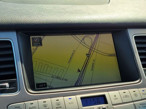 Used 2012 Hyundai Genesis 4.6 RWD image 23