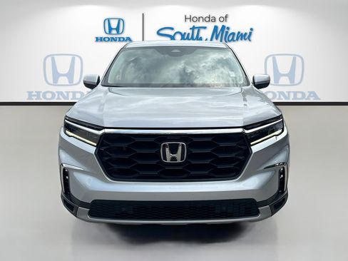 Certified 2024 Honda Pilot EX-L image 2