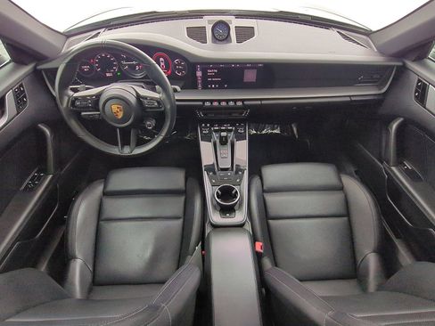 Used 2020 Porsche 911 Carrera S RWD image 19