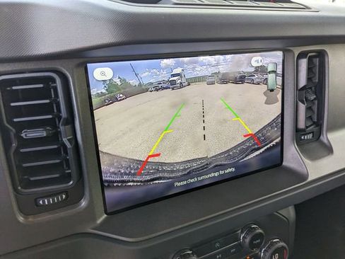 Used 2026 Ford Bronco Badlands AWD/4WD image 26