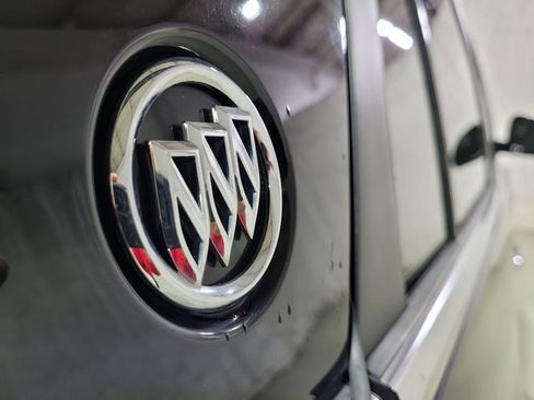 Used 2015 Buick Enclave Premium image 20