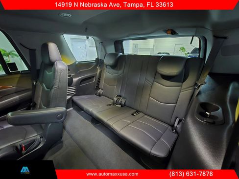 Used 2019 Cadillac Escalade Luxury w/ Escalade Sport Edition image 40