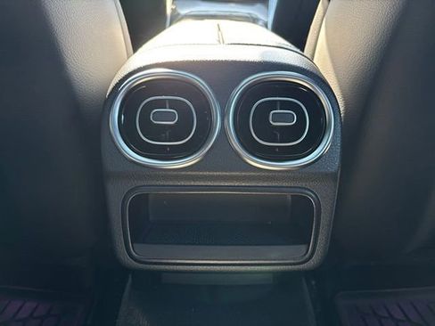 Certified 2025 Mercedes-Benz CLE 300 4MATIC Coupe image 29