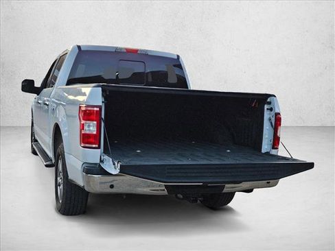 Used 2018 Ford F150 XLT w/ Equipment Group 302A Luxury image 6