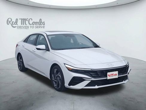 New 2025 Hyundai Elantra Limited FWD image 7