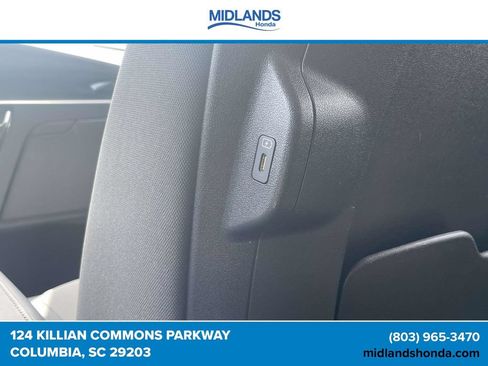 Used 2024 Kia Niro LX FWD image 11