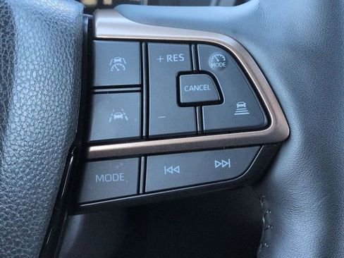 Certified 2025 Toyota Grand Highlander MAX Platinum image 19