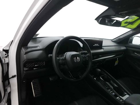 Certified 2025 Honda Accord Sport image 15