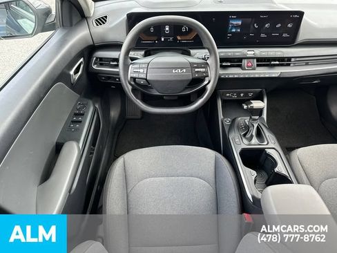 Used 2025 Kia K4 FWD image 26