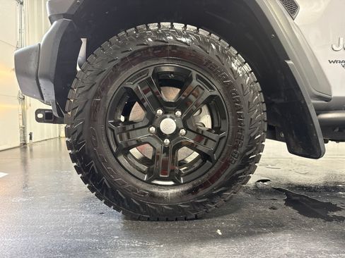 Used 2020 Jeep Wrangler Unlimited Sport S AWD/4WD image 6